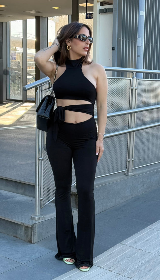 Jumpsuit Silhouette Nera