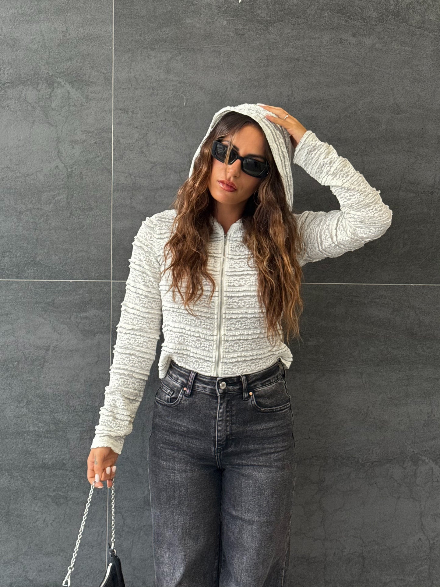 Felpa Ricamata Carola