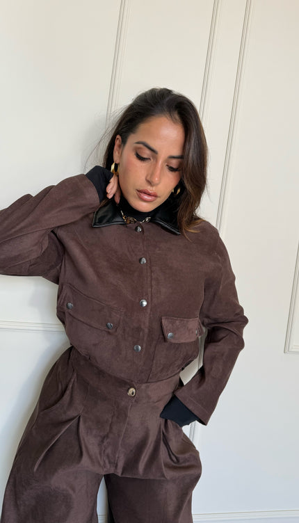 Completo in suede Sara