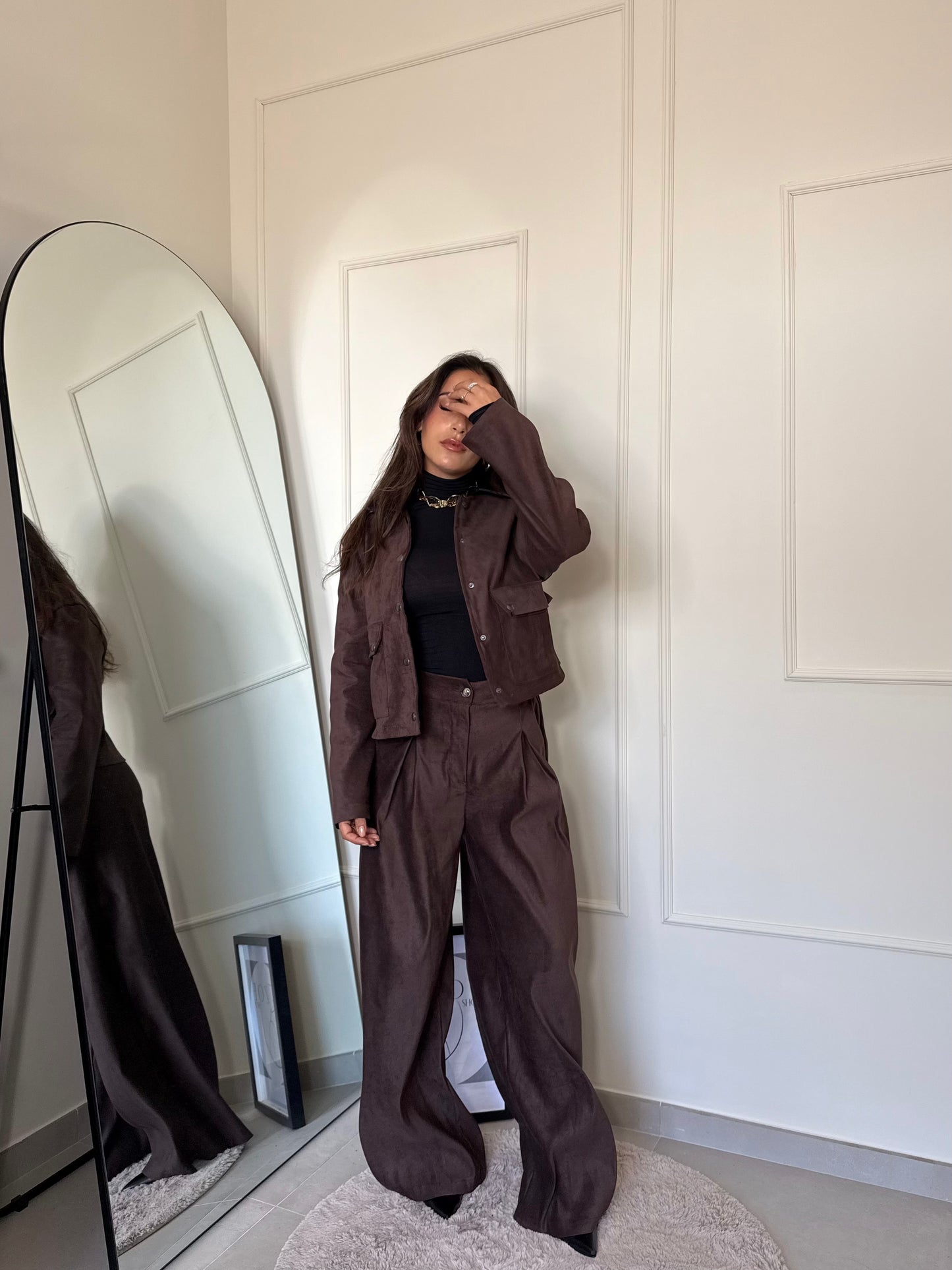 Completo in suede Sara